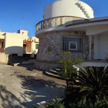 Casa Vacanza D'arte Salentina Gasthuis Specchia
